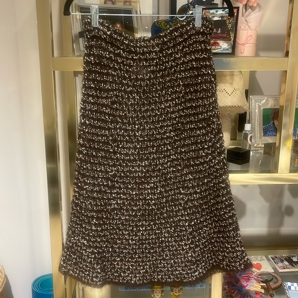 CHANEL boucle wool brown skirt 36 - VG pre owned cond.